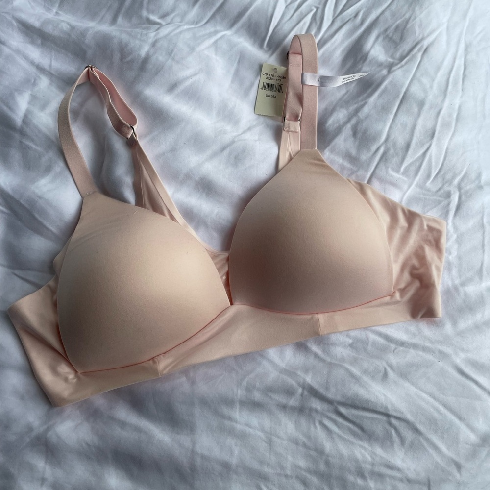 Aerie pink wireless bra